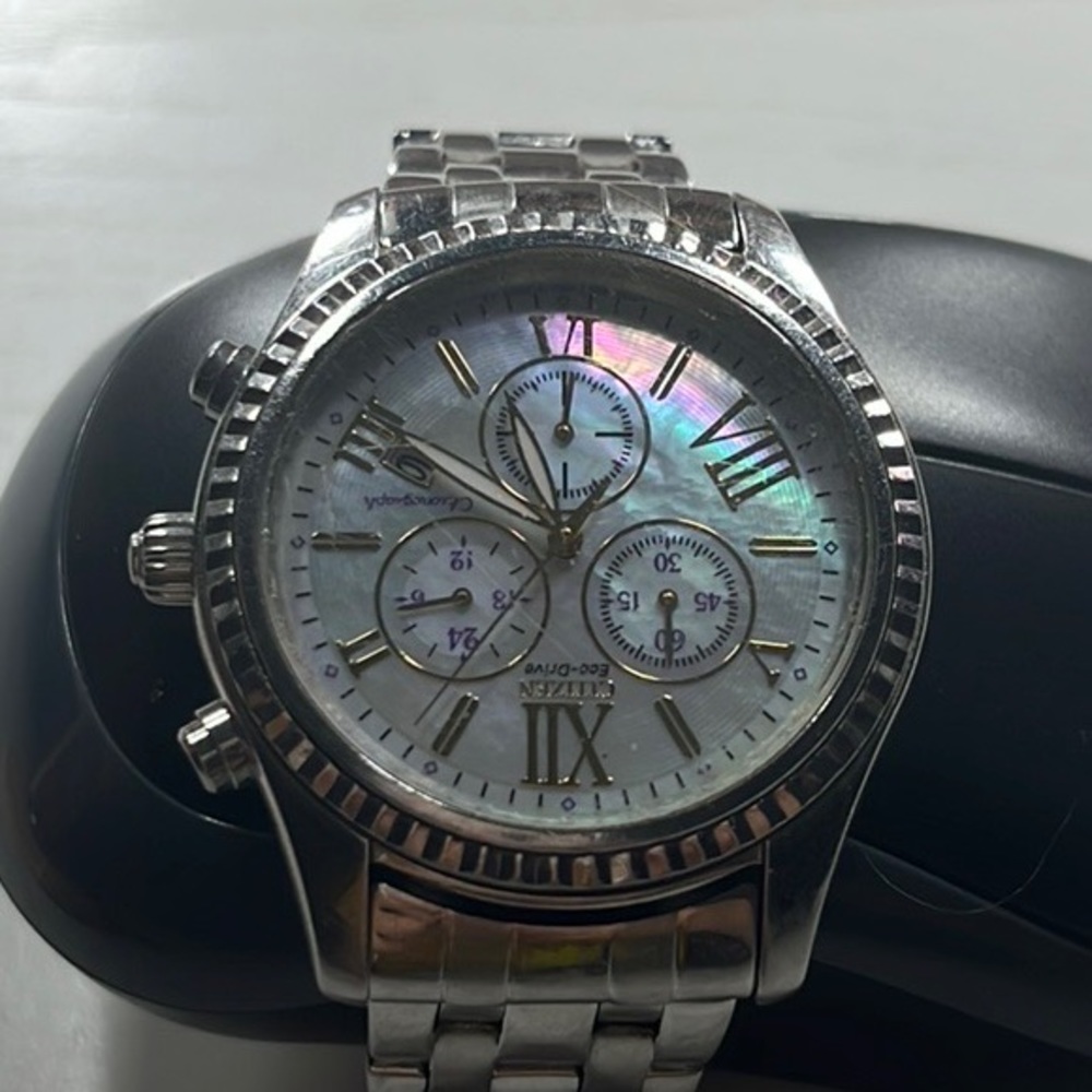 Citizen watch used not much little scratches